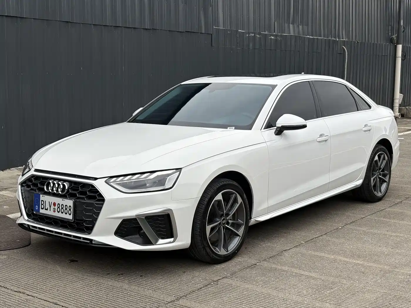 Audi A4L 2023 40 TFSI Fashion Dynamic