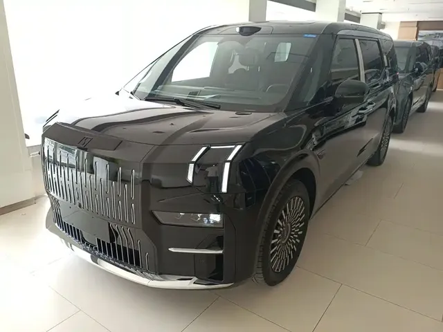ZEEKR 009 2024 6-seat Executive AWD 108kWh
