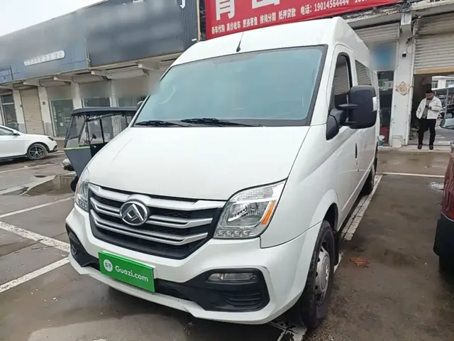 SAIC Maxus Xintu V80 2023 2.0T Manual Classic Aoyun Long Wheelbase Medium Roof 6/7/8/9 Seats