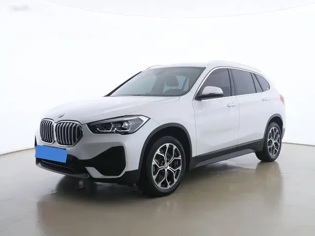 BMW X1 2022 sDrive25Li Leading