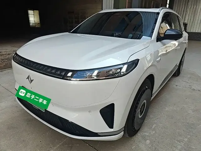 Dongfeng Yipai eπ008 2024 210Max Range Extender 6-Seater