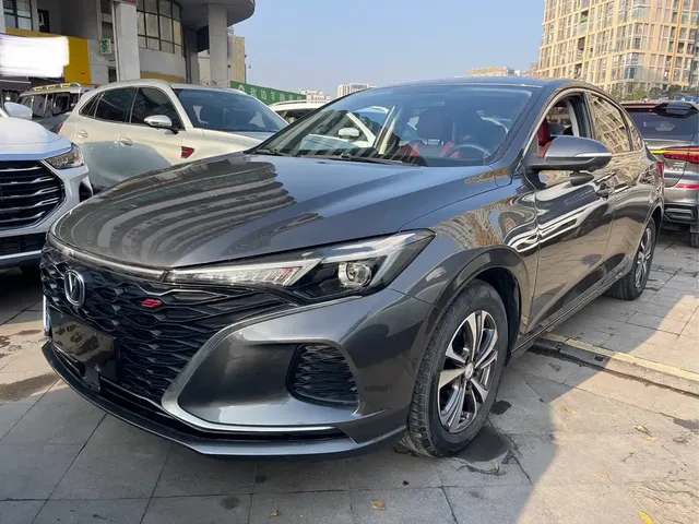Changan Eado 2020 PLUS Blue Whale NE 1.4T GDI DCT Trend