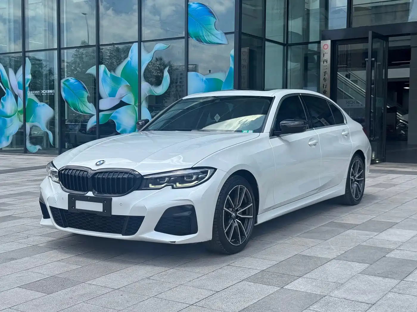 BMW 3 Series 2021 Facelift 325i M Sport Shadow Edition