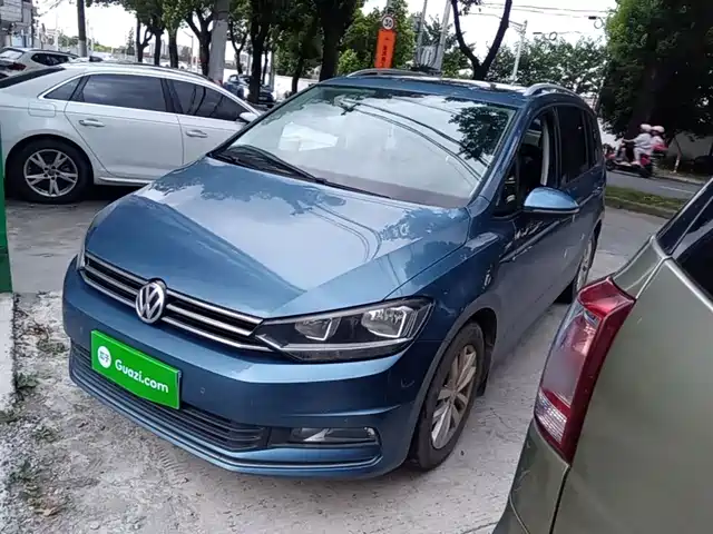 Volkswagen Touran 2018 Touran L 280TSI DSG Comfort 7-seater China V