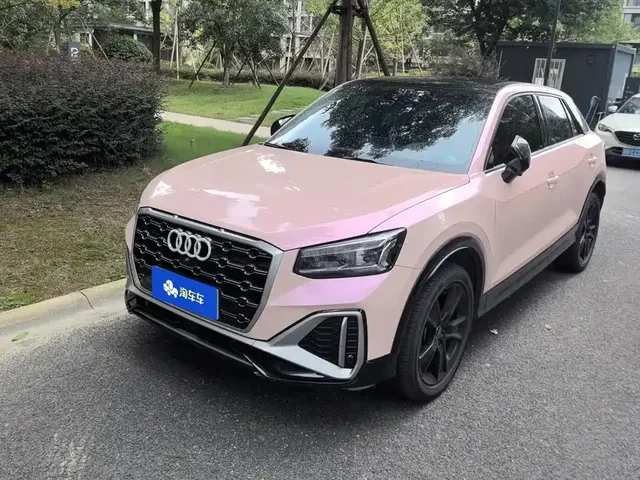 Audi Q2L 2022 35 TFSI Fashion Dynamic