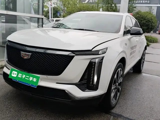 Cadillac XT5 2025 Model 2.0T Platinum