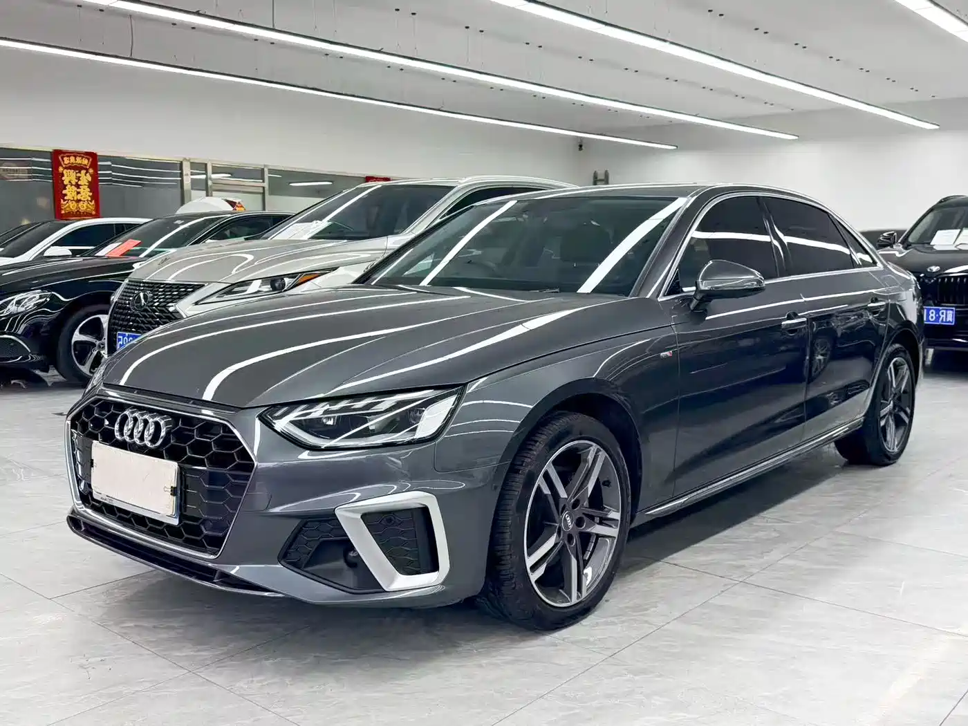 Audi A4L 2020 40 TFSI Luxury Dynamic