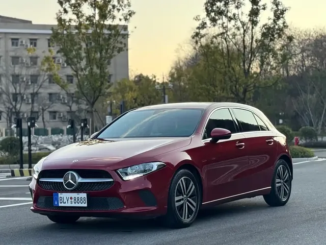 Mercedes-Benz A-Class (Import) 2020 A 180