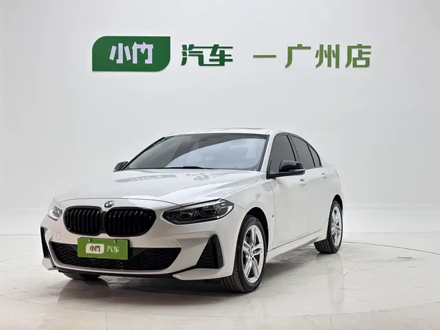BMW 1 Series 2022 120i M Sport Shadow Edition