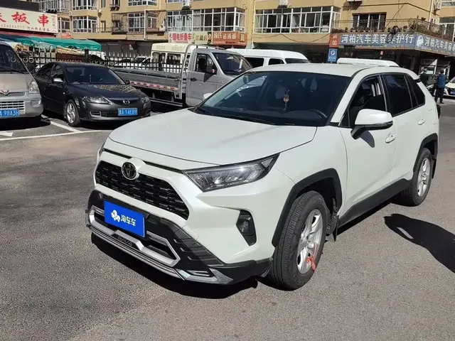 Toyota RAV4 Rongfang 2024 2.0L CVT FWD Urban Edition