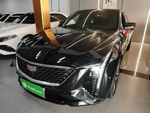Cadillac CT5 2025 Model 28T Urban Sport Edition