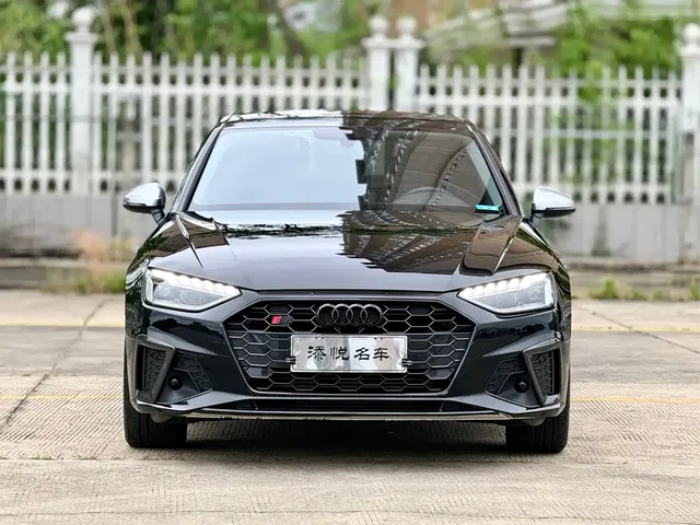 Audi A4L 2020 35 TFSI Fashion Dynamic Edition