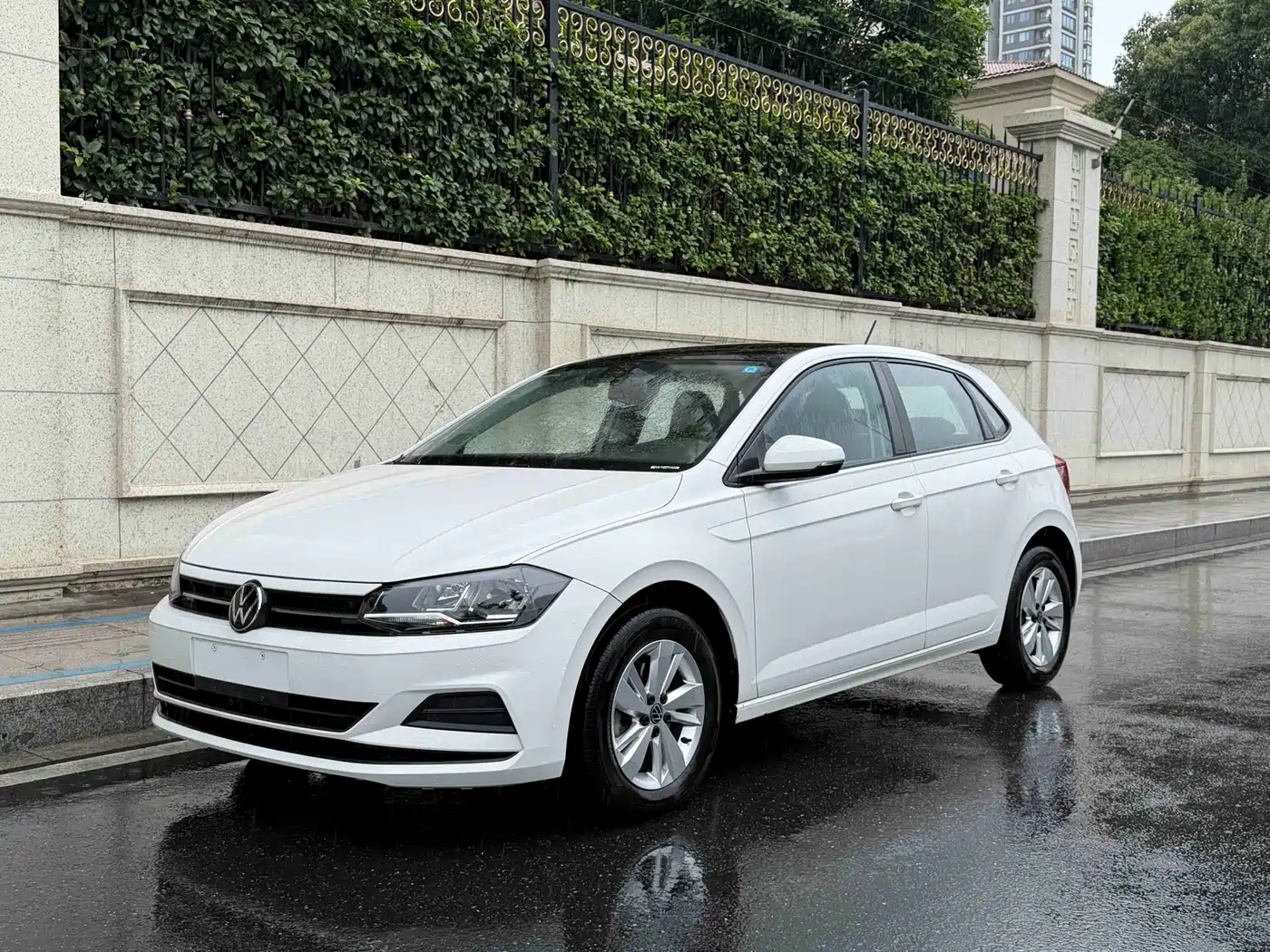 Volkswagen Polo 2021 Plus 1.5L Automatic Panorama Enjoyment Edition