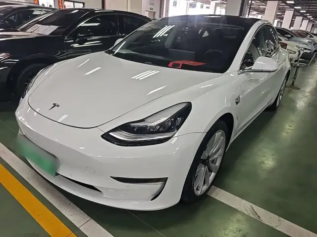 Tesla Model 3 (Import) 2019 Long Range All-Wheel Drive Edition