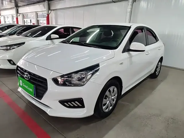 Hyundai Verna 2017 1.4L Manual Renewal Edition China VI