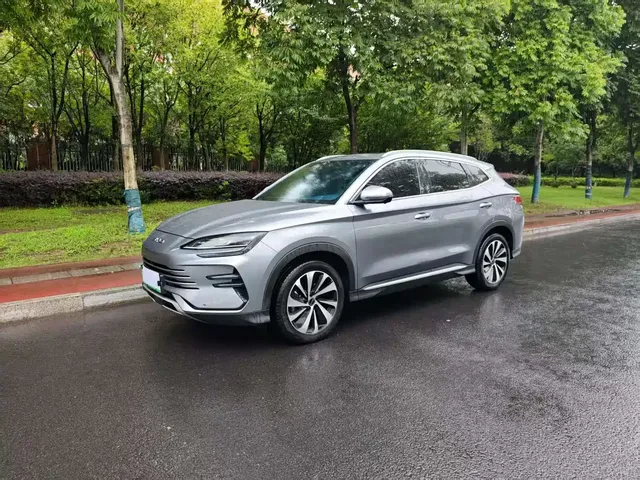 BYD Song PLUS PHEV 2023 Champion Edition DM-i 110KM Flagship