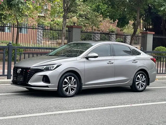 Changan Eado 2021 PLUS Blue Whale NE 1.4T GDI DCT Premium