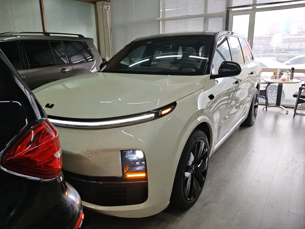 Li Auto Li L8 2023 Air