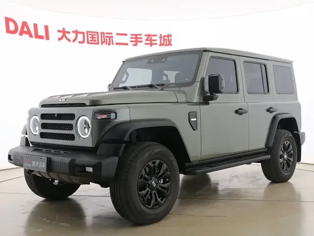 212 T01 2024 2.0T Explorer