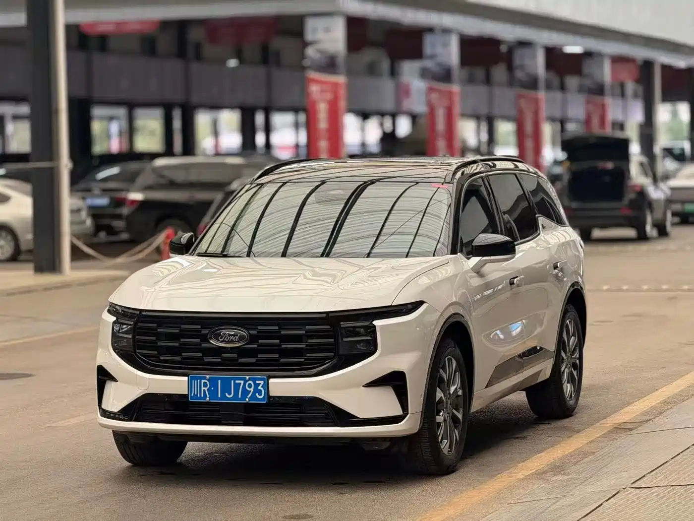 Ford Edge 2023 Edge L 2.0T EcoBoost 4WD 7-Seater Ultimate