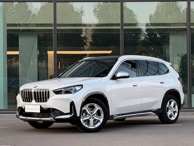 BMW X1 2024 sDrive20Li X Design Package