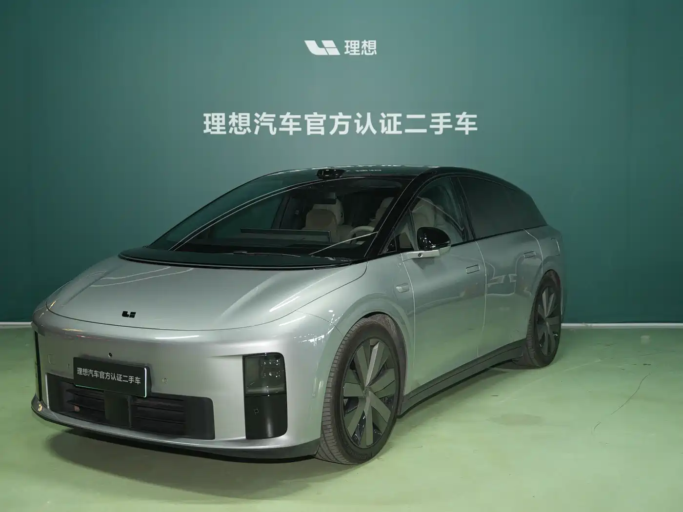 Li Auto i6 2025 2WD Base Model