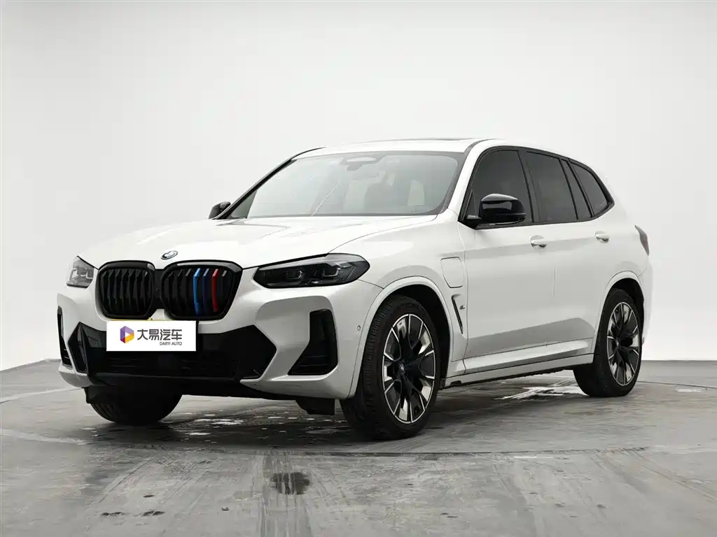 BMW iX3 2022 Innovation Leader