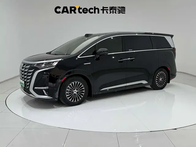 Denza D9 2025 DM-i Smart Drive Edition 1020 AWD Prestige