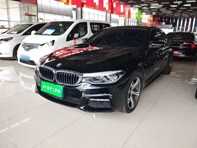 BMW 5 Series 2018 525Li M Sport Package