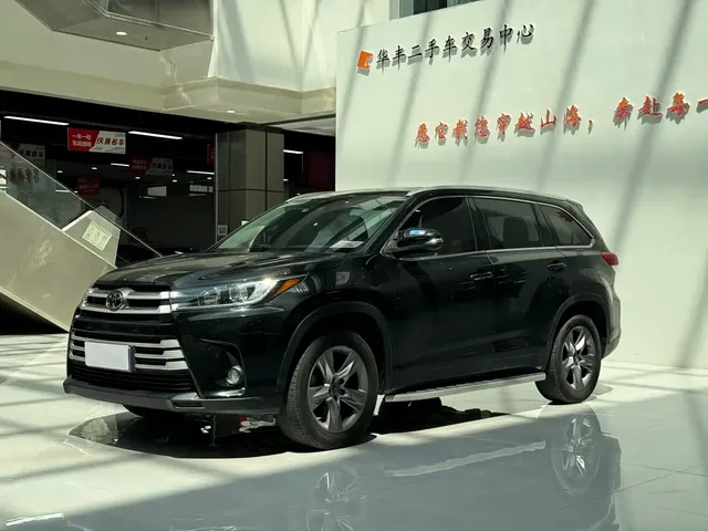 Toyota Highlander 2021 2.0T AWD Luxury 7-Seater