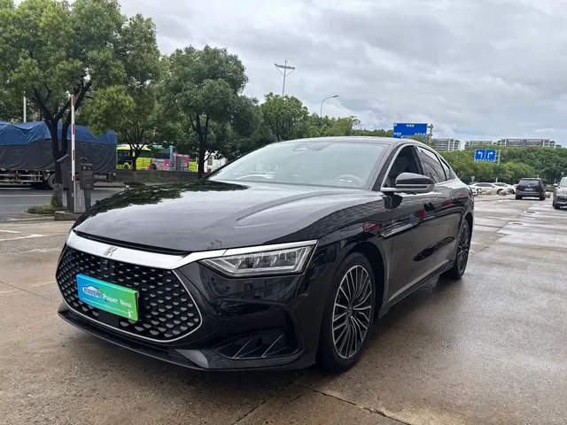 BYD Han 2024 Model DM-i Glory Edition 121KM Premium Type