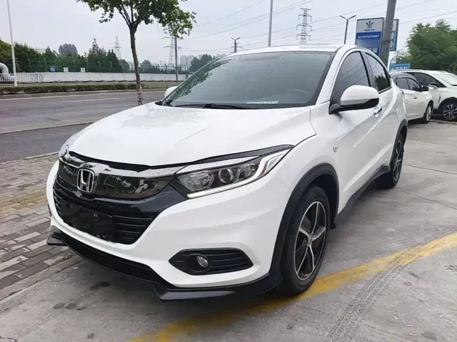 Honda Vezel 2020 1.5L CVT Pioneer