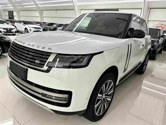 Land Rover Range Rover 2024 3.0 L6 360PS Golden Age Edition