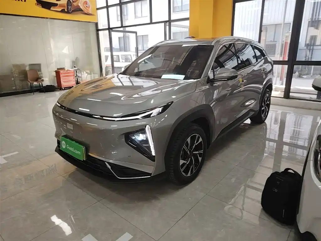 Geely Galaxy L7 2025 Model EM-i 115km Long Range Edition