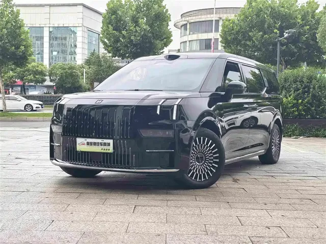 ZEEKR 009 2024 6-seat Executive AWD 108kWh