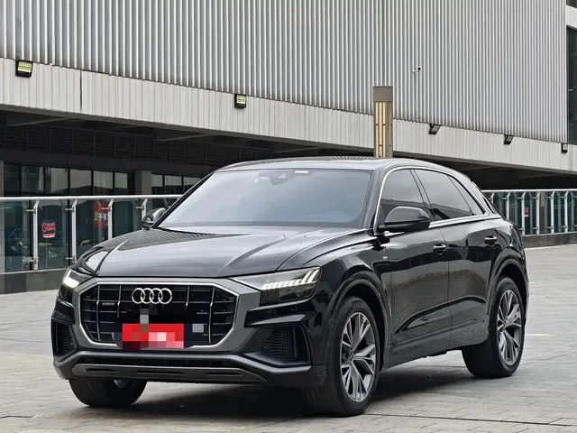 Audi Q8 2022 55 TFSI Luxury Dynamic