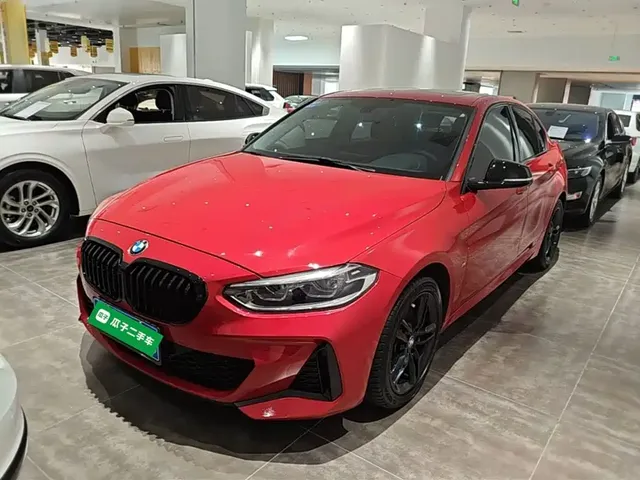 BMW 1 Series 2021 120i M Sport Shadow Edition