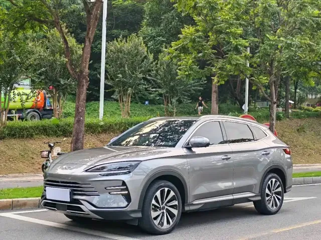 BYD Song PLUS PHEV 2023 Champion Edition DM-i 110KM Flagship PLUS
