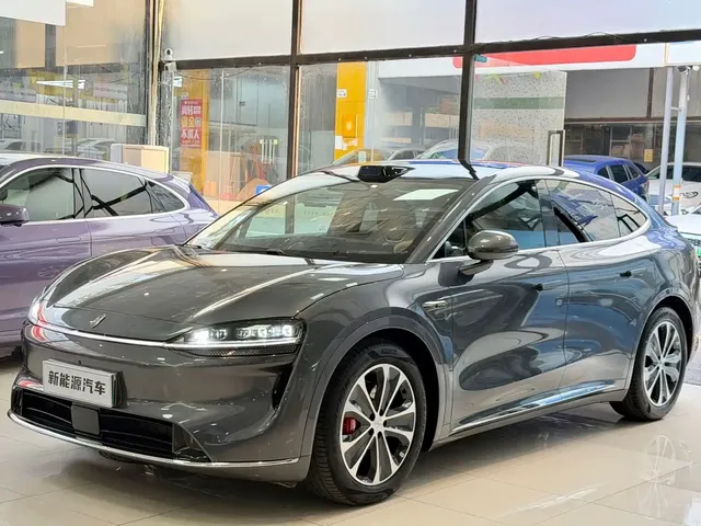 Zhijie Luxeed R7 2026 Range Extender Ultra