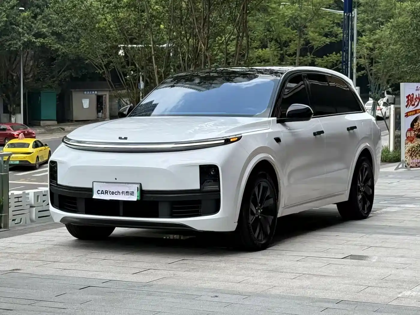 Li Auto Li L8 2023 Pro