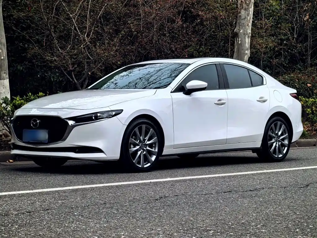 Mazda 3 Axela 2023 2.0L Automatic Premium Edition