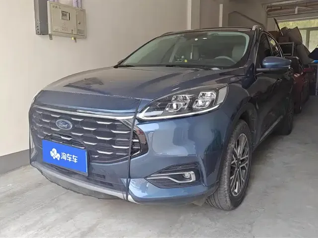 Ford Escape 2020 EcoBoost 245 2WD Premium Edition