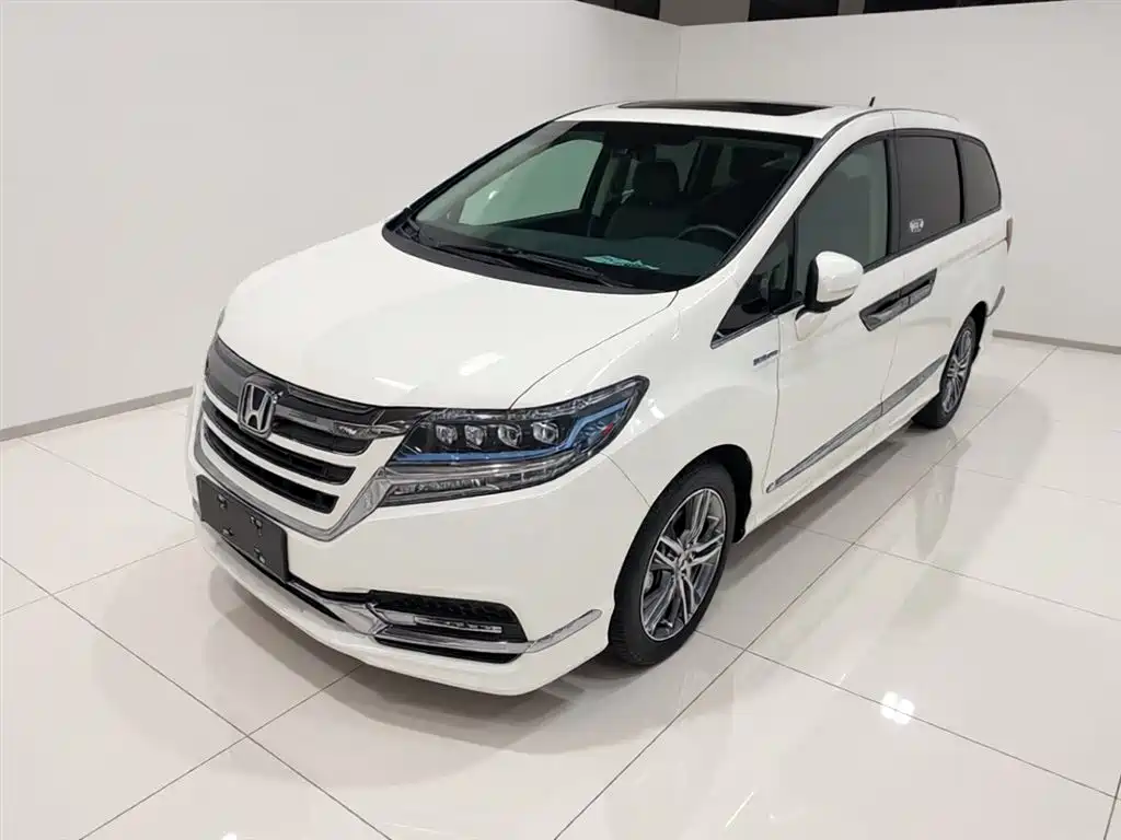 Honda Elysion 2019 2.0L Hybrid Luxury Edition