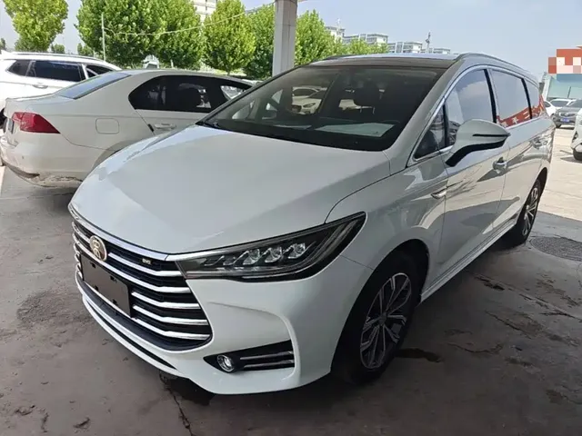 BYD Song MAX 2019 1.5T Auto Smart Connect Progressive 6-seater China VI