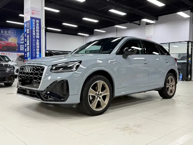 Audi Q2L 2023 35TFSI Fashion Sport