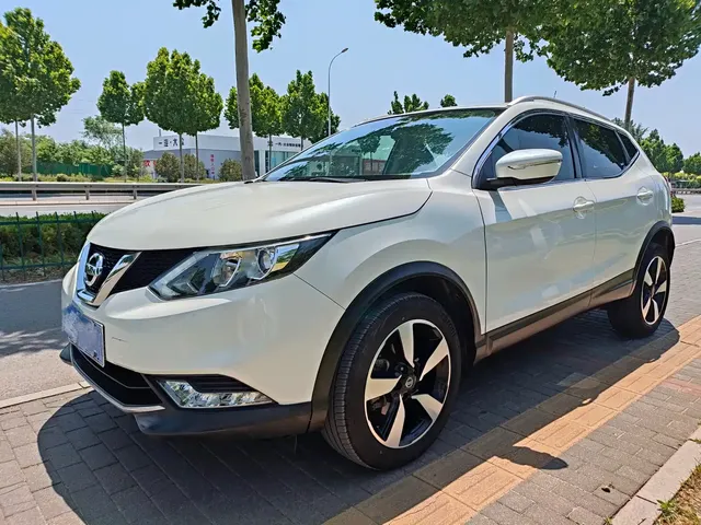Nissan Qashqai 2017 2.0L CVT Smart Edition (China V)