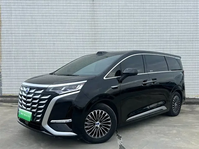 Denza D9 2025 DM-i Smart Drive Edition 1020 AWD Premium