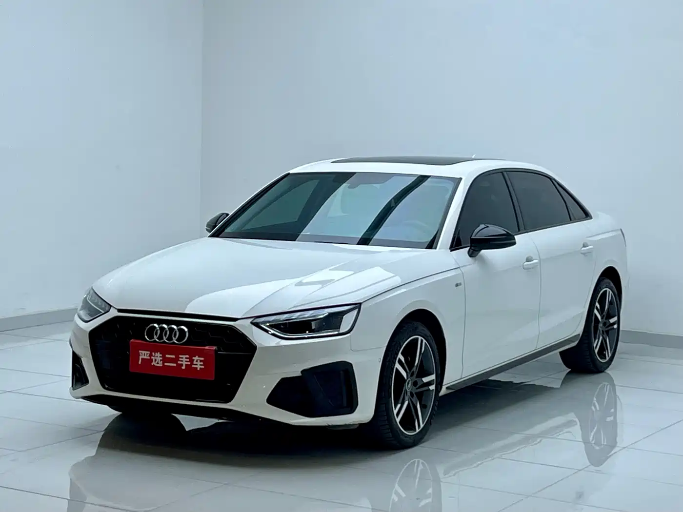 Audi A4L 2022 40 TFSI Luxury Dynamic