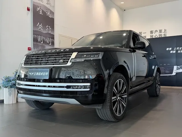 Land Rover Range Rover 2024 3.0 L6 400PS Genesis Extended