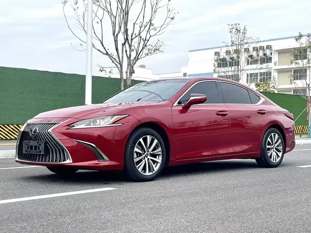 Lexus ES 2018 200 Excellence Edition China V